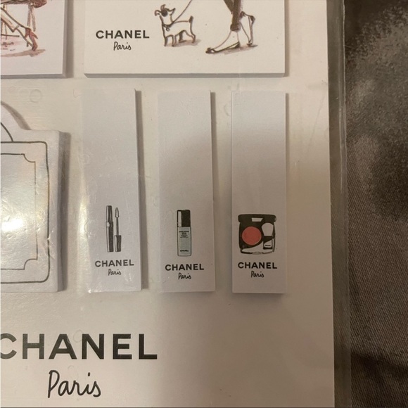 CHANEL Post It Notes NEW In package 9 notepads, with different designs on each - Picture 7 of 8